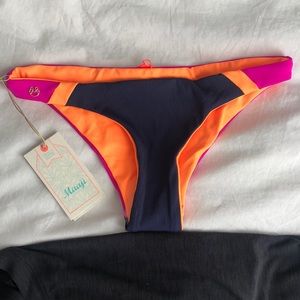 NWT reversible Maaji bottoms
